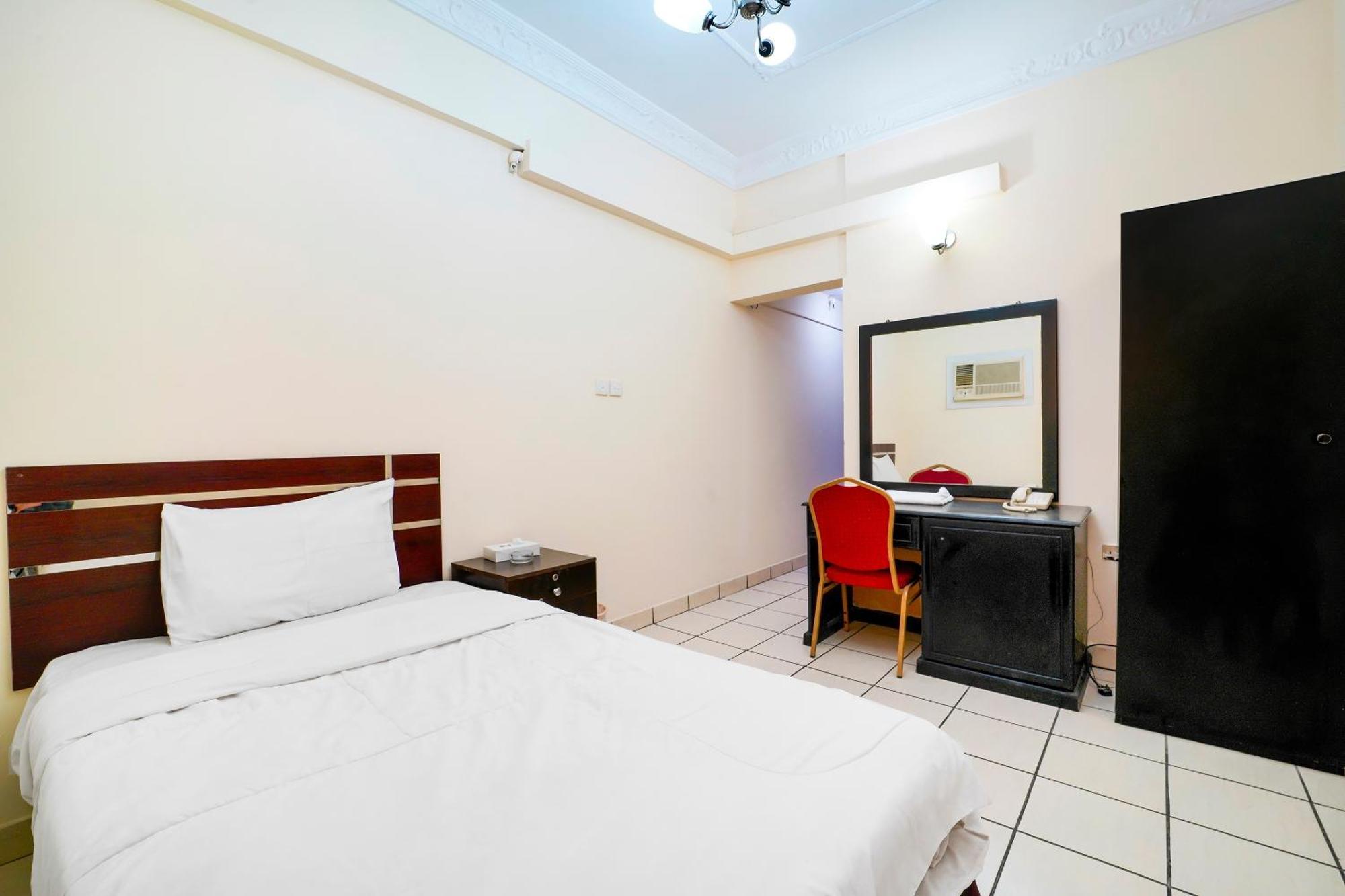 Oyo 124 Al Salam Palace Hotel Манама Екстер'єр фото